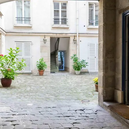 Appartamento Hostnfly Beautiful & Bright Studio In The Heart Of